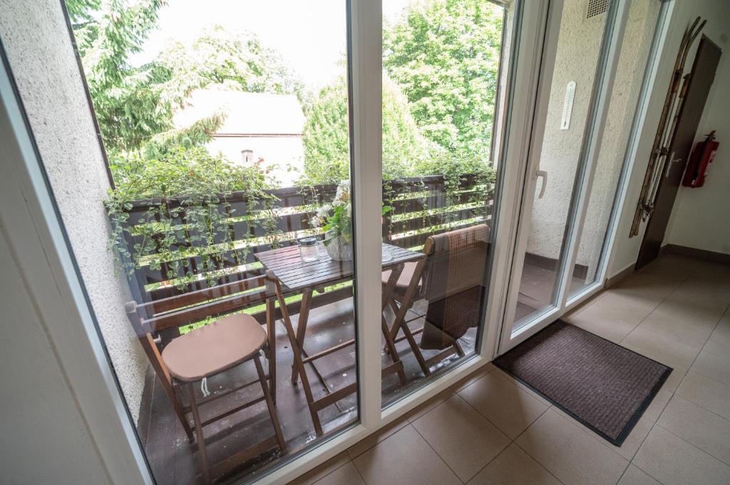 Olesnice Apartment
